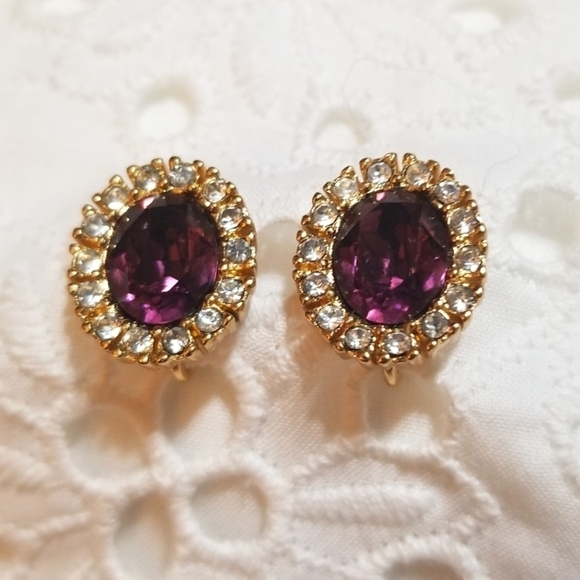 HP 🎊CHRISTIAN DIOR Vintage Crystal Earrings - Picture 2 of 8